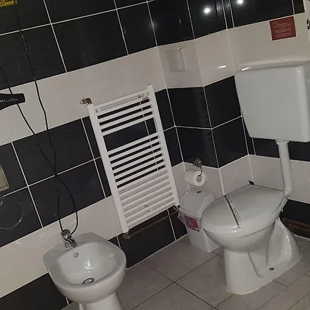 Pensiunea Casa Italia בית הארחה 3*